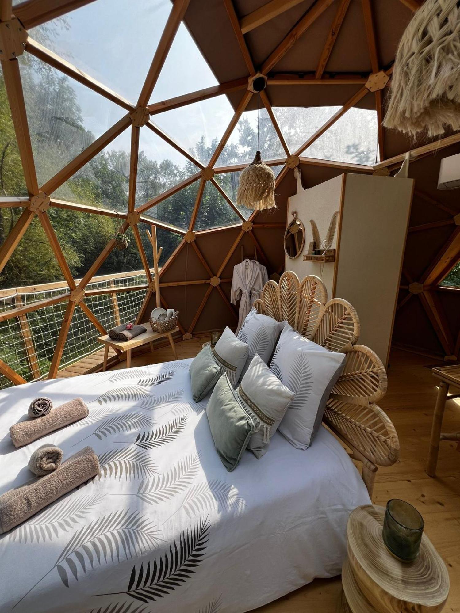 Le Nid D'Eliyah, Suites Avec Jacuzzi 15Min Disneyland Paris Nanteuil-les-Meaux Exterior photo